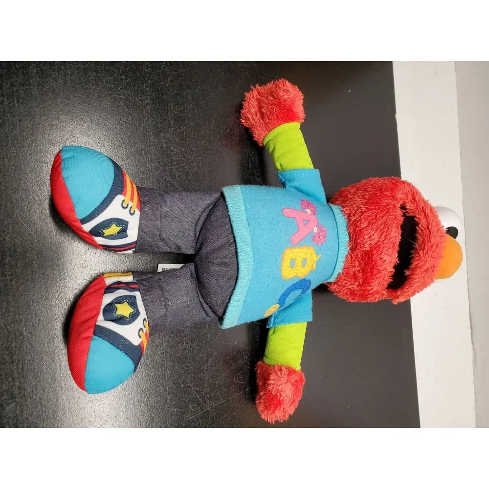 Hasbro Sesame Street Baby Elmo‎ ABC Talking 12